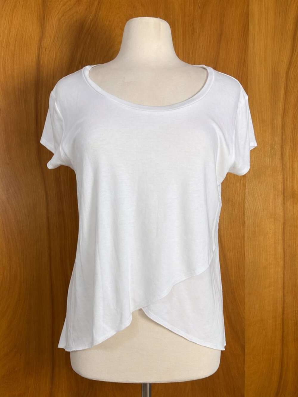 Express One Eleven Womens Large White Asymmetrical Overlay High Low Tunic Top L